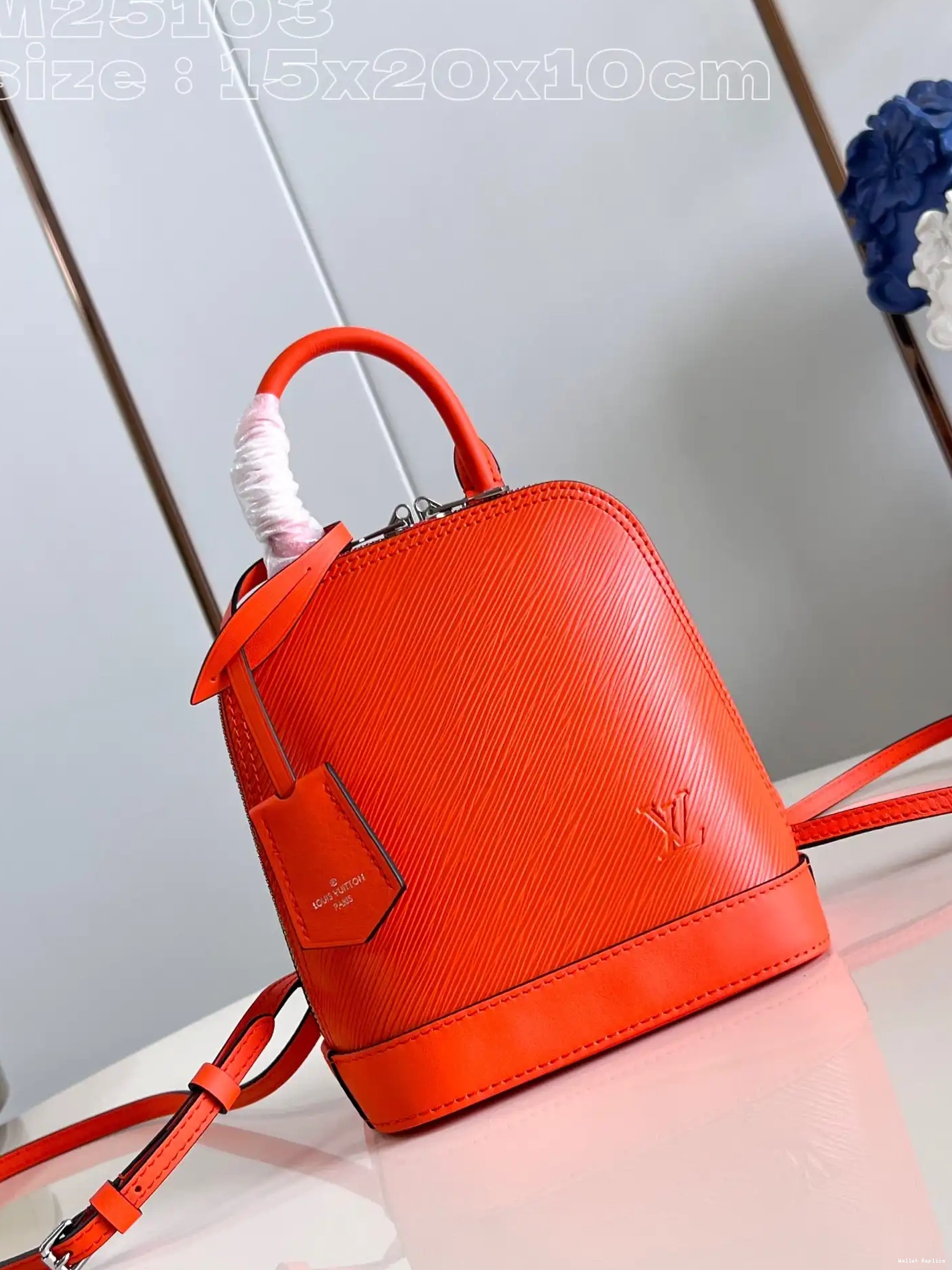 Cheap backpack-15*20*10cm VUITTON LOUIS ALMA NANO 0611